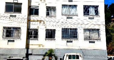 Apartamento com 3 quartos, 2 banheiros, 1 vaga, 100m²