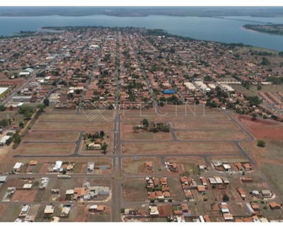 Lote 05 - Quadra 10 - Villa das Flores, 250m² com 50m² construídos