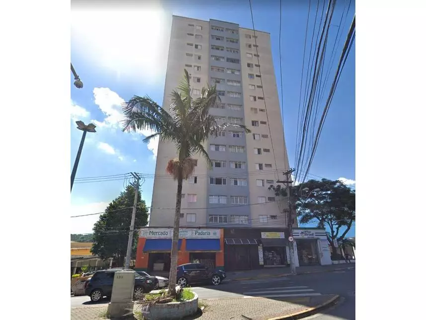 Apartamento com 3 quartos em leilão no Centro de Poá/SP