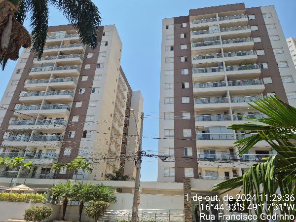 Apartamento 2 Quartos com Garagem em Goiânia