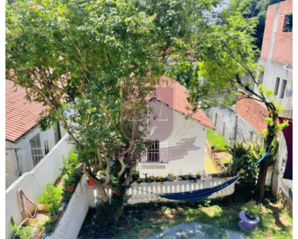 Casa 2 Dormitórios com Edícula e 74m² Construídos, Ocupado