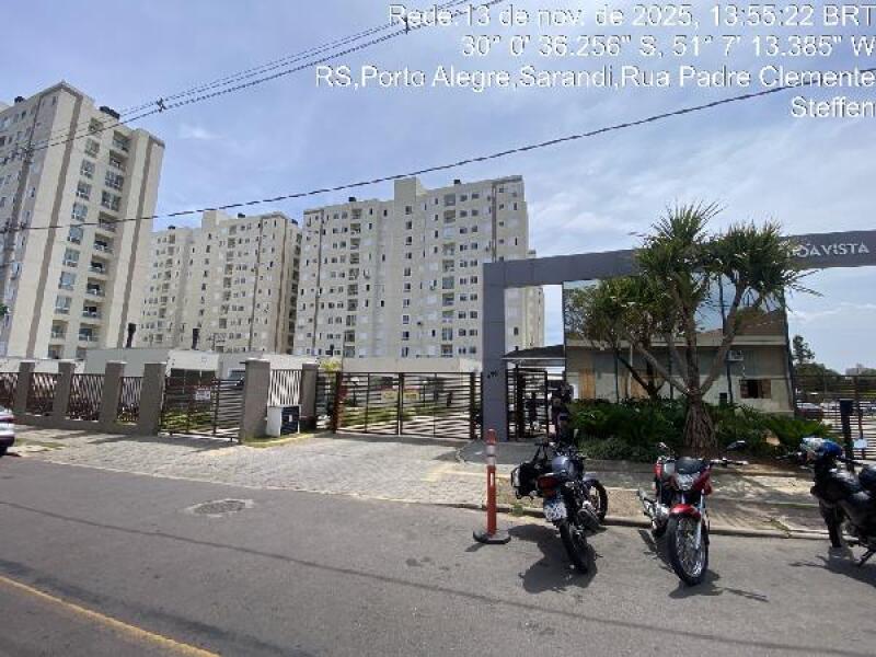 Apartamento com 2 quartos em Porto Alegre