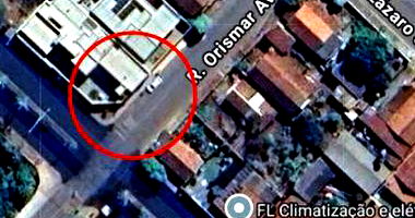 Casa Residencial de Esquina com 276,31m² no Centro de Acreúna/GO