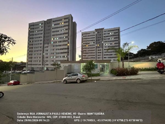 Apartamento com 2 Quartos e Vaga em Belo Horizonte