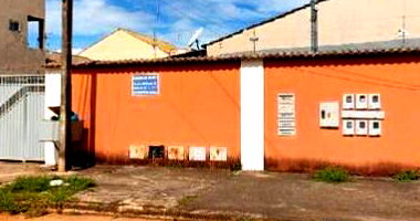 Casa com 2 quartos, 2 banheiros e 68,57m² área privativa