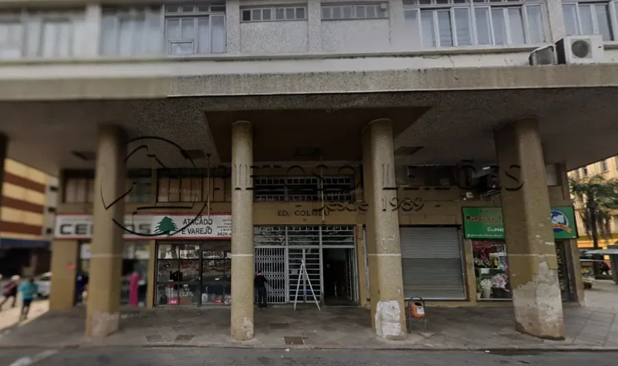 Conjunto Comercial com 1 Quarto e 1 Banheiro em Porto Alegre