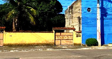 Prédio com 1 Vaga de Garagem em Trindade