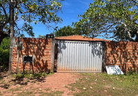 Casa com 1 quarto e 1 banheiro, área construída de 61.87m², ocupada