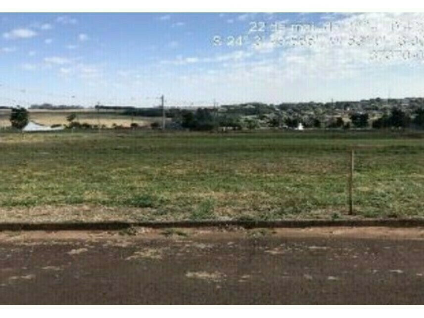 Terrenos em Leilão com 621,32m² de Área Total