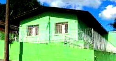 Casa com 3 quartos, 1 banheiro, 1 vaga, 130m² construída, desocupada