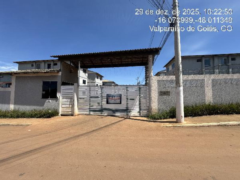Apartamento com 2 quartos, 1 banheiro e 1 vaga de garagem