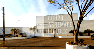 Prédio Comercial com 3.863,46m² e 43 vagas