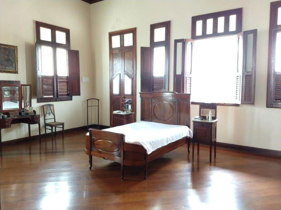 Casa com 450m² terreno e 306m² construída, ocupada