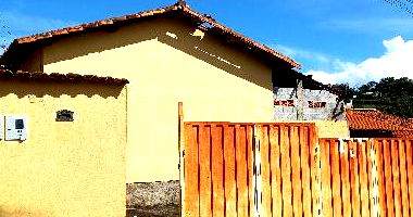 Casa 2 quartos, 1 banheiro, 108.99m² construída, desocupada