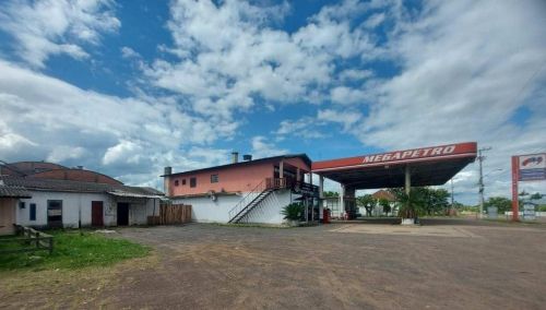 Terreno Urbano com Benfeitorias em Vila Palmeira - Santo Antônio da Patrulha