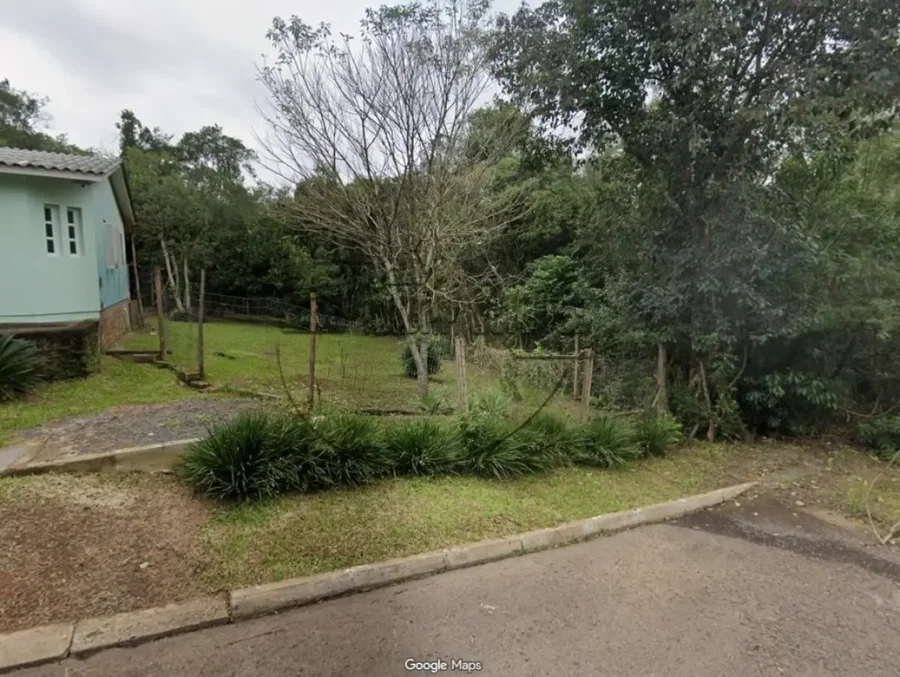Terreno urbano de 200m² no Jardim Timbaúva