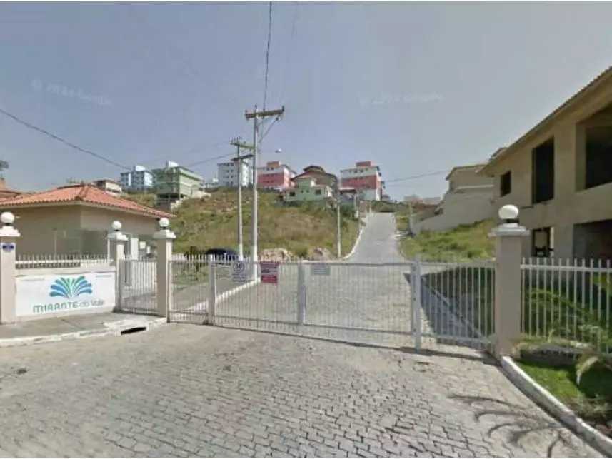 Casa em Leilão Desocupada em São Gonçalo/RJ