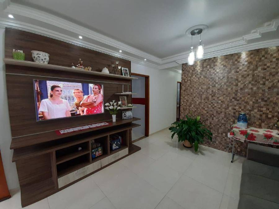 Casa em Campos dos Goytacazes com 3 quartos e 1 vaga