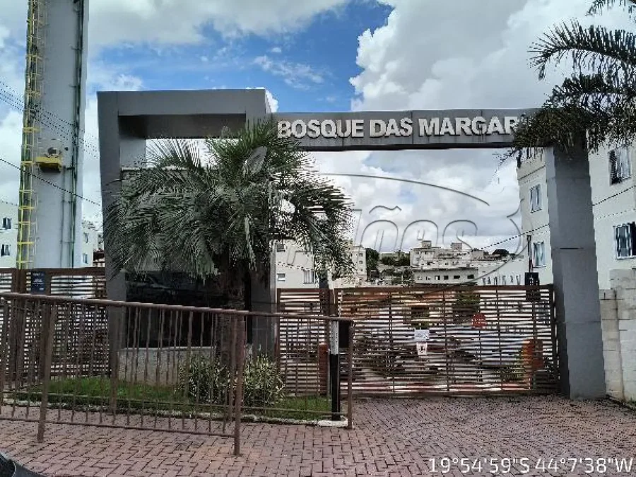 Apartamento 2 quartos em Contagem com 1 vaga - Leilão CEF