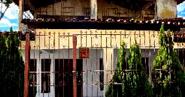 Casa com 3 quartos em Mucurici/ES