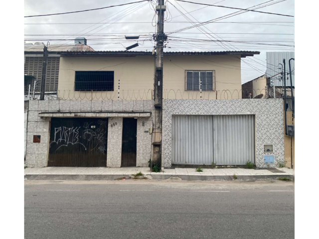 Terreno com Casa em Fortaleza/CE - Domínio Útil