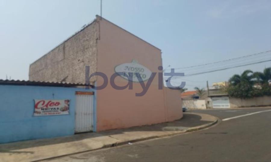 Residência com 3 unidades em Hortolândia/SP
