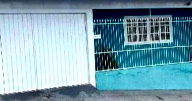 Casa aconchegante com 150 m² de área construída, quartos e banheiros, ocupada