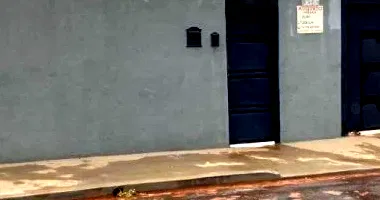 Casa 66 m² com 2 Quartos e 3 Banheiros no Centro