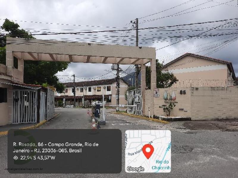 Casa com 2 Quartos e Vaga de Garagem em Guaratiba