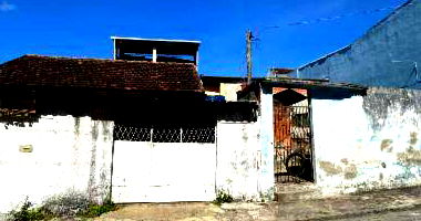 Casa Ocupada com 73m² em Vila Valqueire, Rio de Janeiro