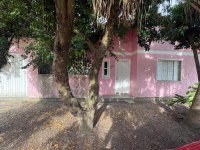 Casa com 1 quarto, 1 banheiro e 45m² de área construída