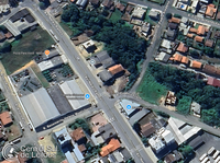 Terreno de esquina com 858,52 m² no Jardim do Moinho