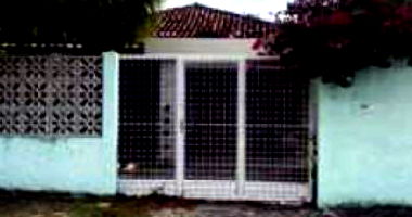 Imóvel Residencial com 3 Quartos e 2 Banheiros