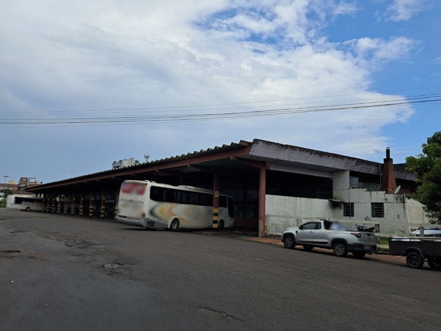 Rodoviária com 2.482,98m² e Terreno de 5.376m² no Centro