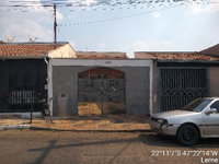 Casa com 2 Quartos e Área Privativa em Leme