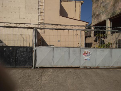 Casa Ocupada com 69m² Privativos em São João de Meriti