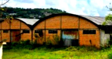 Terreno com barracão em Quilombo (SC)