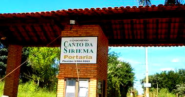 Lote de Terreno em Condomínio com 935,88 m²