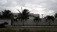 Casa de alto padrão com 8 quartos e 8 banheiros em Ipojuca