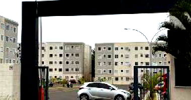 Apartamento com 2 quartos em Arapongas/PR