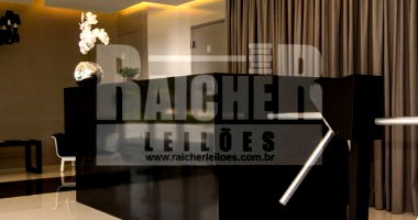 Conjunto Comercial com 1 Vaga em São Paulo - Alto de Pinheiros