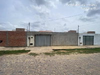Casa com 2 quartos, 51,98m², área privada e terreno de 300m²