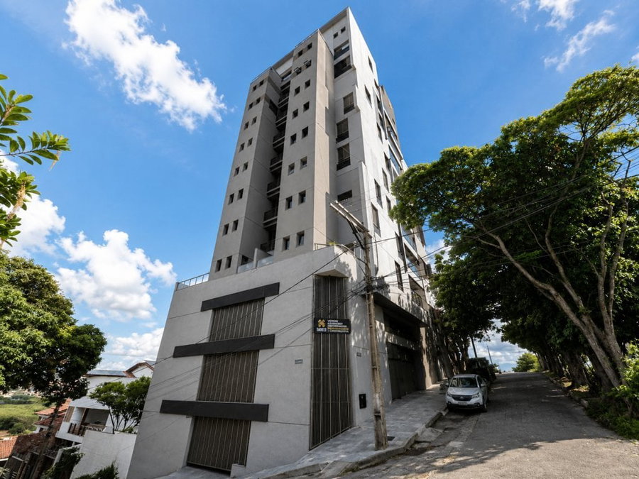 Apartamento 92 m² com 2 vagas em Divinópolis - MG