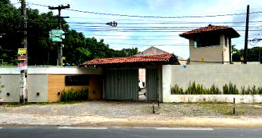 Casa Duplex com 110m² na Avenida Doutor Cláudio José Gueiros Leite