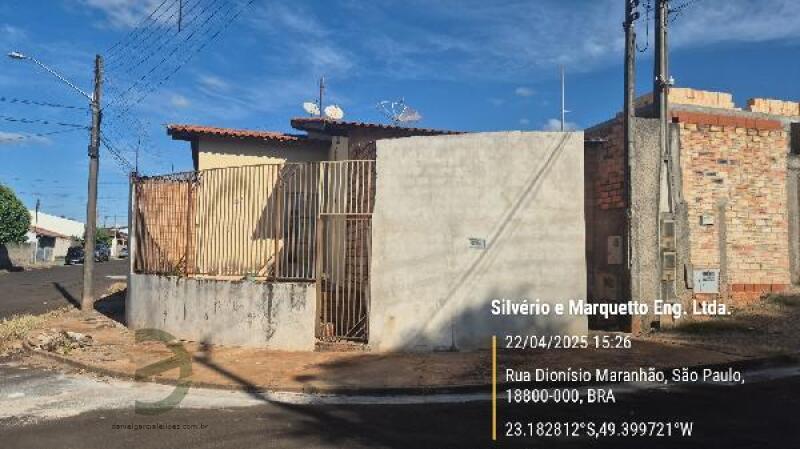 Casa com 65m² em Piraju