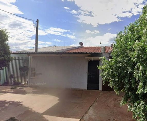 Casa 65m² com Varanda em Campo Mourão/PR