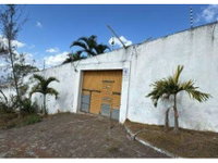 Casa com 259,58m² construídos em terreno de 1.953,22m²