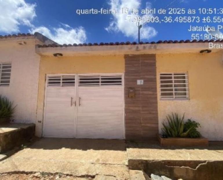 Casa em Jataúba/PE com 69m²