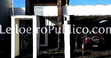 Casa com 3 quartos, 2 banheiros, 1 vaga e 150m² construída