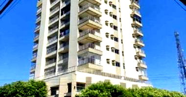 Apartamento 3 quartos, 2 banheiros, 246m²